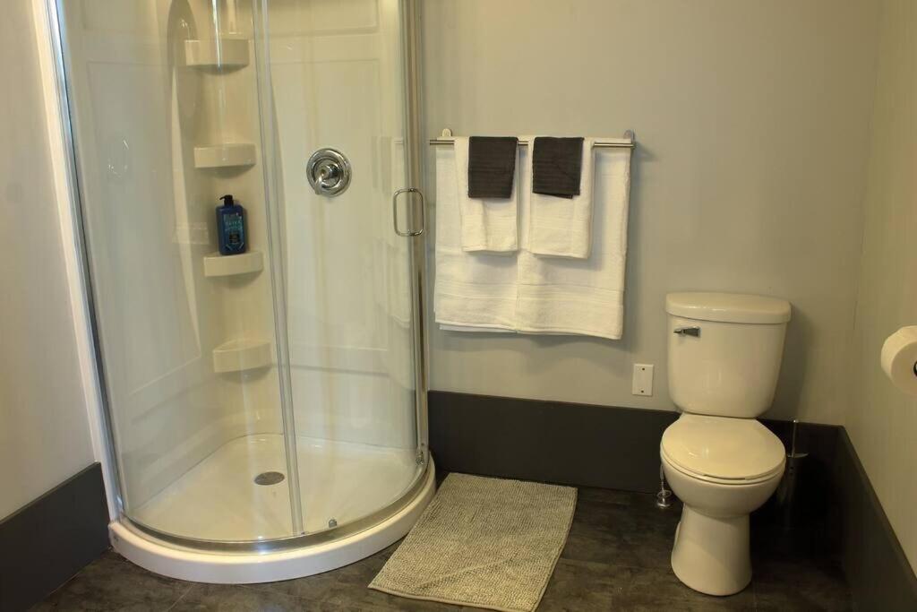 Suite #B, Industrial Styling, Ac 哈利法克斯 外观 照片